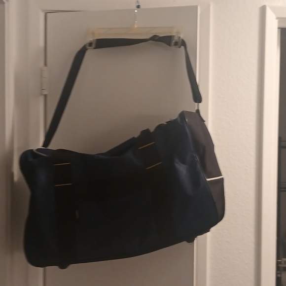Vintage Small Luggage - Picture 1 of 2